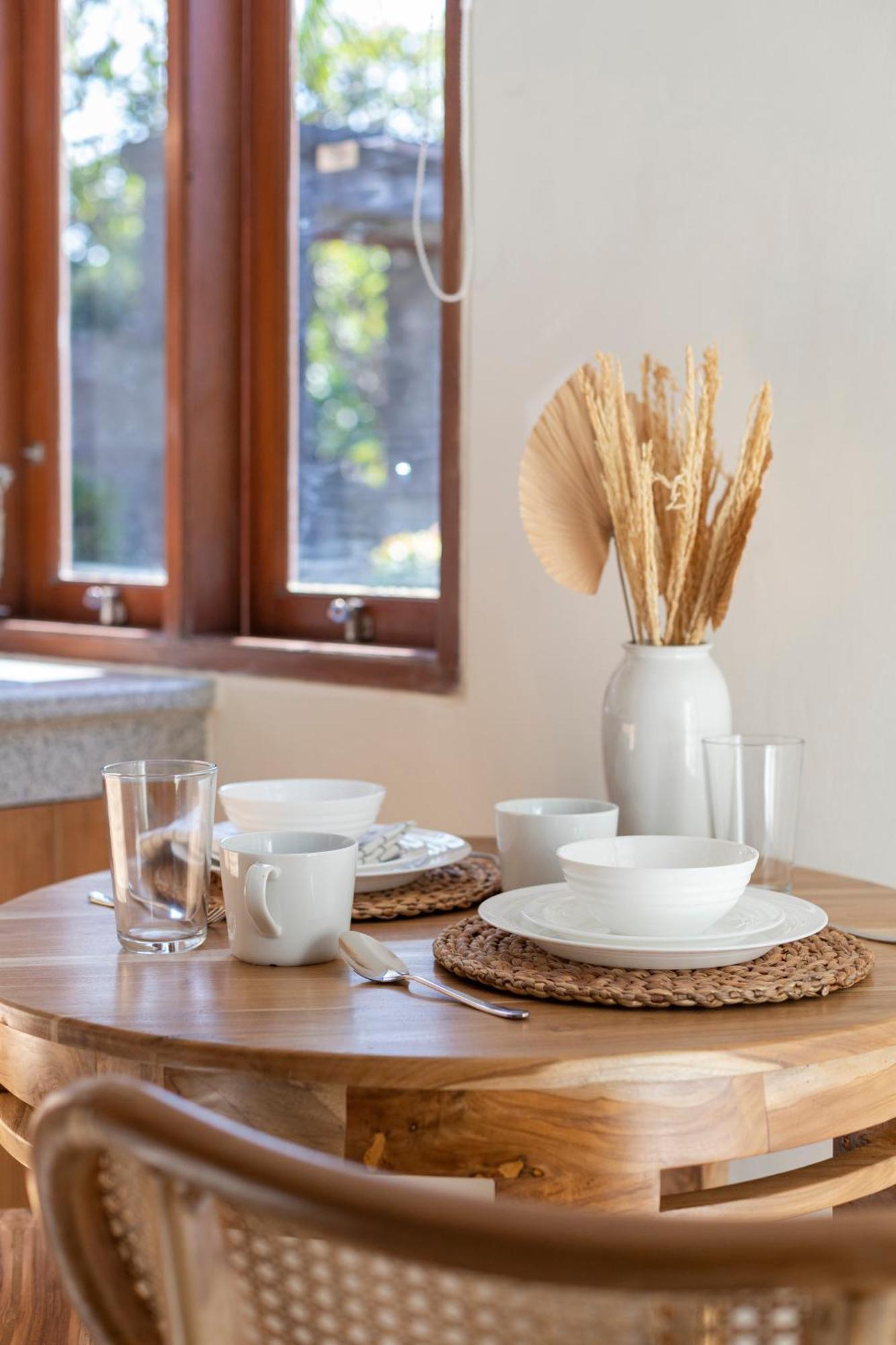 Designer Studio Emy Sanur Exterior photo